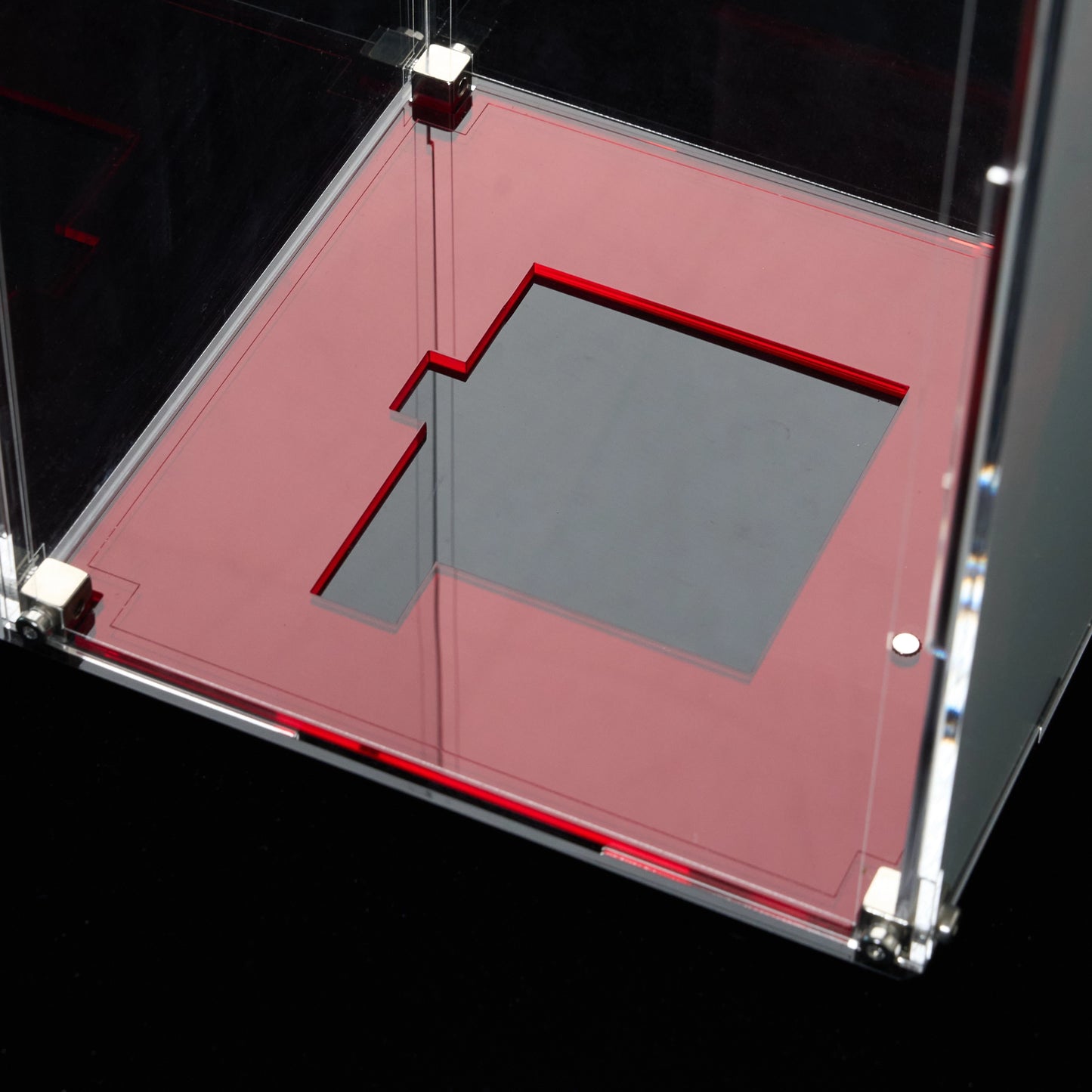 Premium Acrylic Display Case for LEGO® Icons 11373 The Lord of the Rings: Sauron’s Helmet