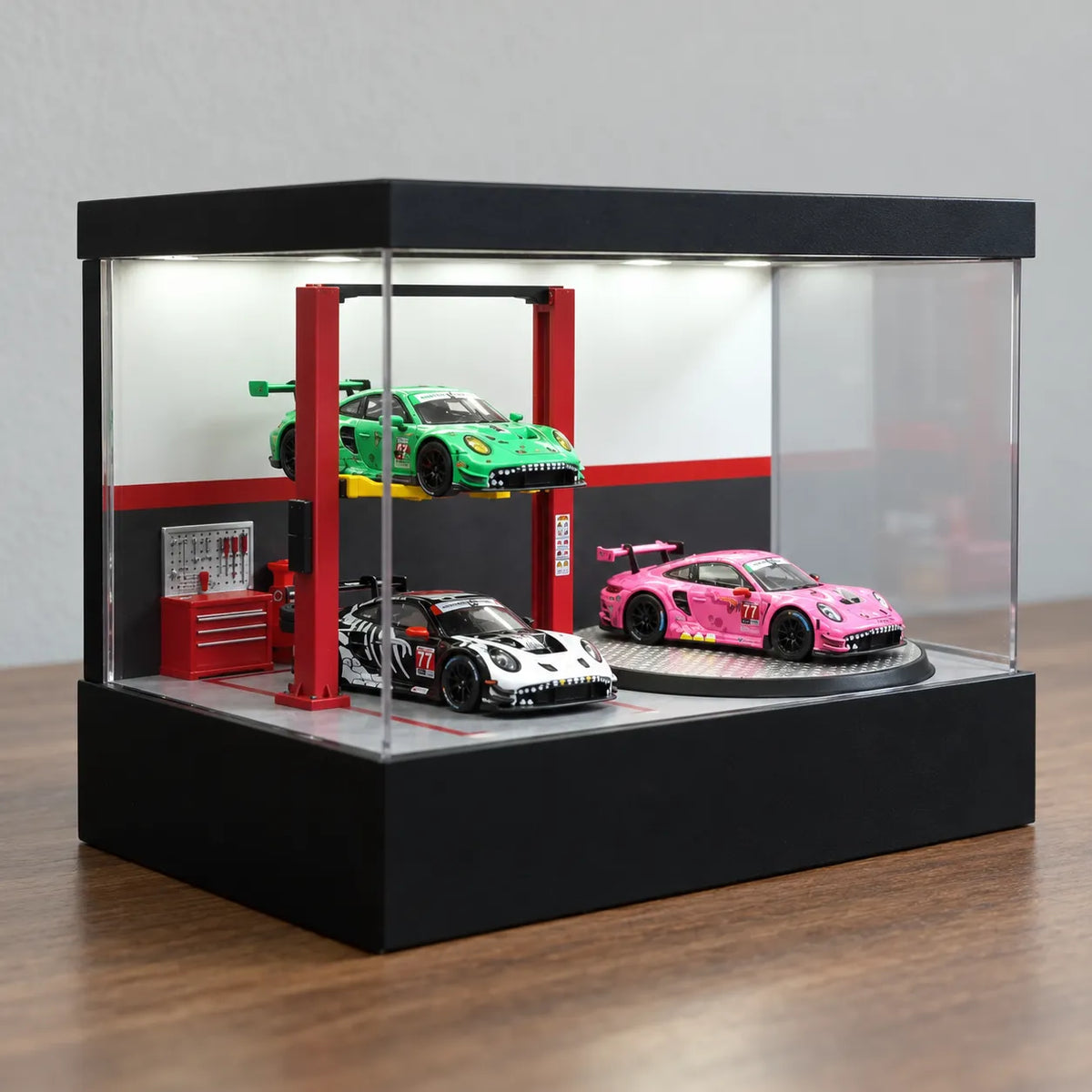 1:64 Rotating LED Display Case — Workshop Garage
