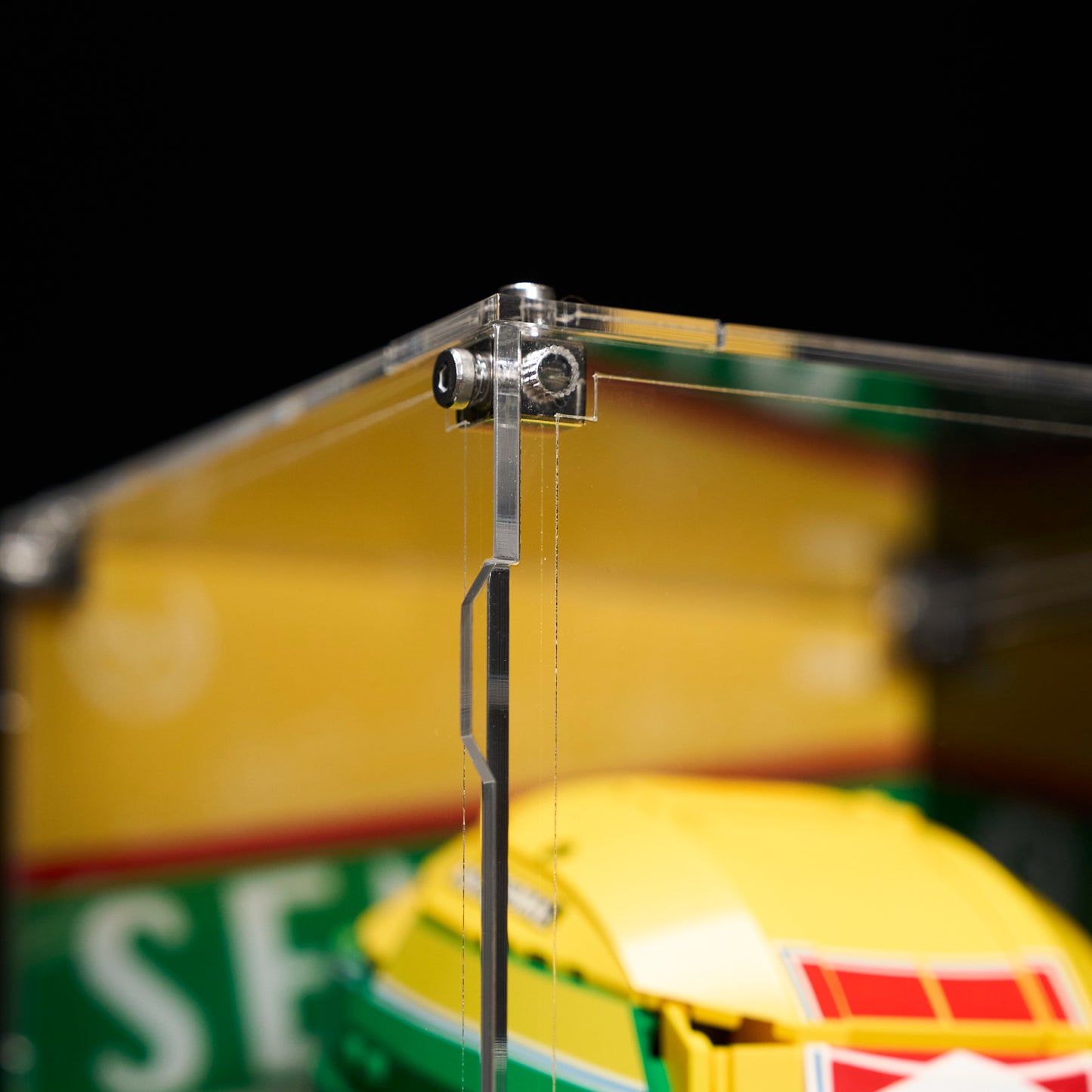 【Free Sticker Included】Wall mounted Display Case For LEGO® Editions F1 43024 Ayrton Senna’s Helmet