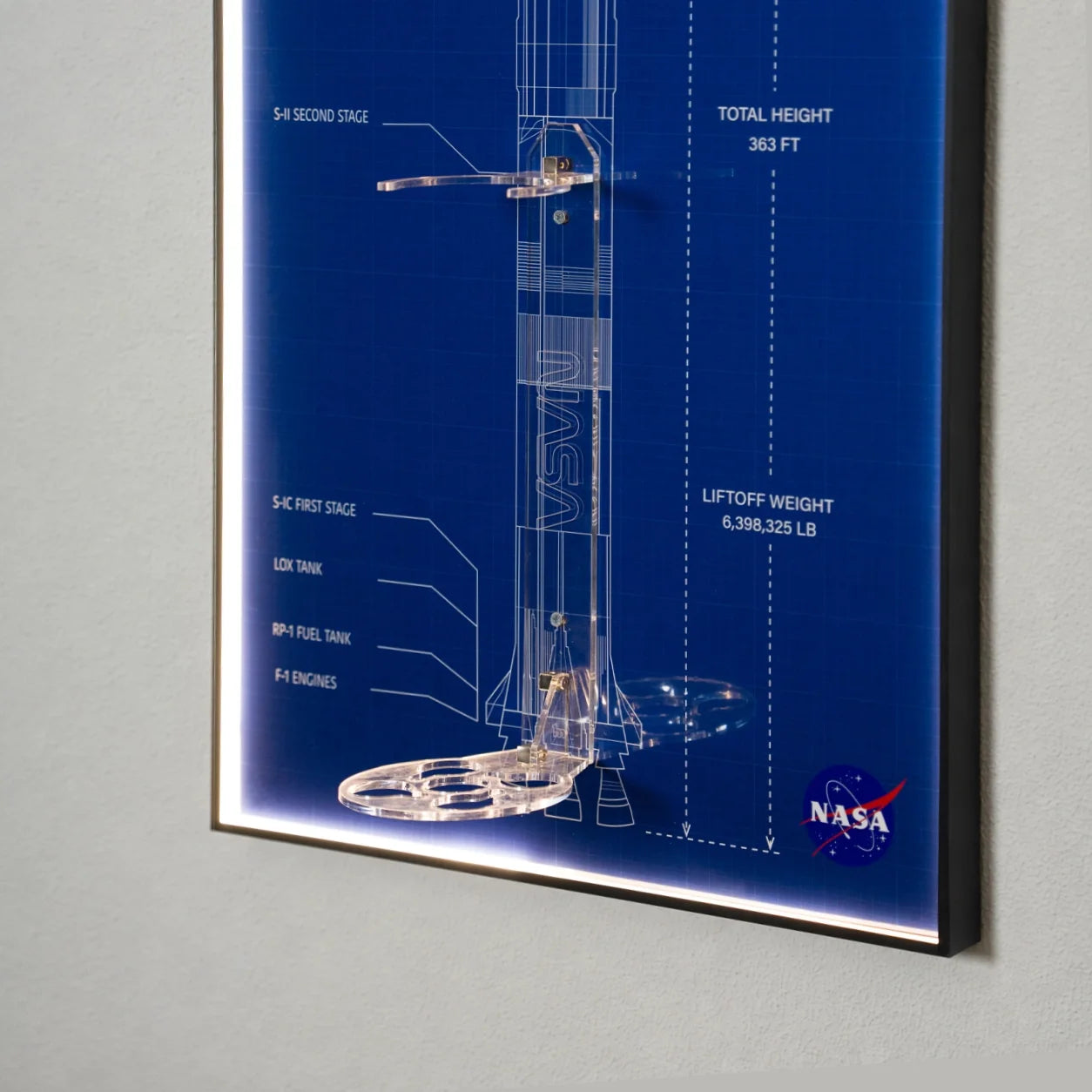 Acrylic Wall Mount for LEGO® Ideas 92176 NASA Apollo Saturn V